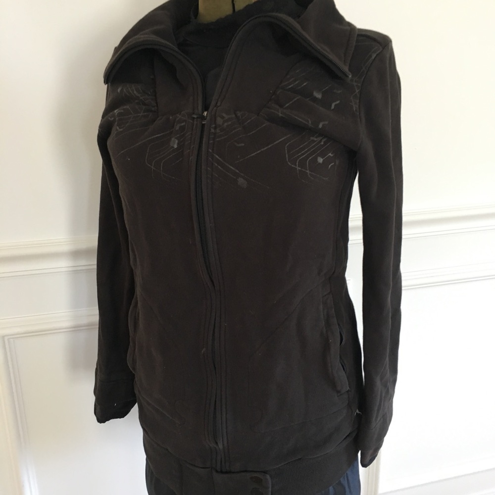 PUMA zip sweatshirt